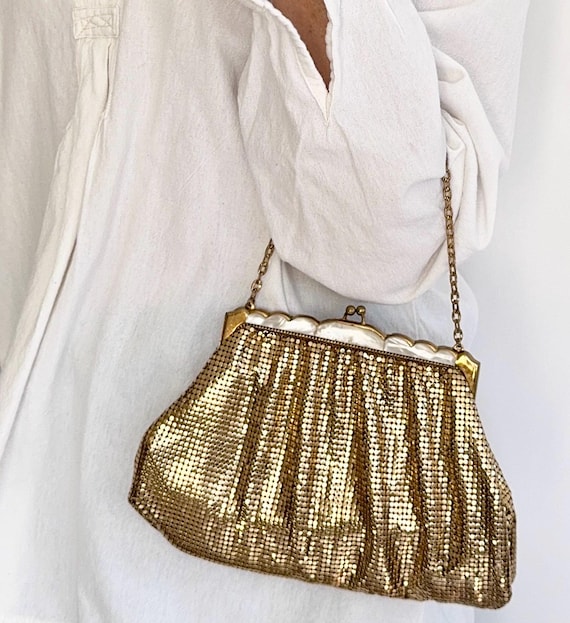 50s Gold Metal Mesh Bag Vintage Whiting and Davis Metallic Gold Chain Mail Purse Wristlet Chain Strap Made in USA Evening Bag Handbag