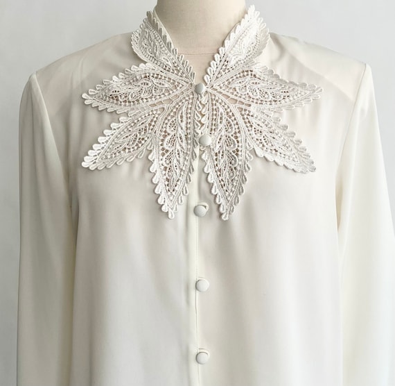 80s White Blouse Top Vintage K.B. Collections Made in Macau Soft Slinky Drapey Ivory Polyester Lace Embroidered Collar Neckline S