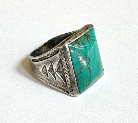 Bell Trading Turquoise Ring Signet Ring Mid Century Southwest Sterling Silver Bell Trading Post Native American Navajo Size 8.5