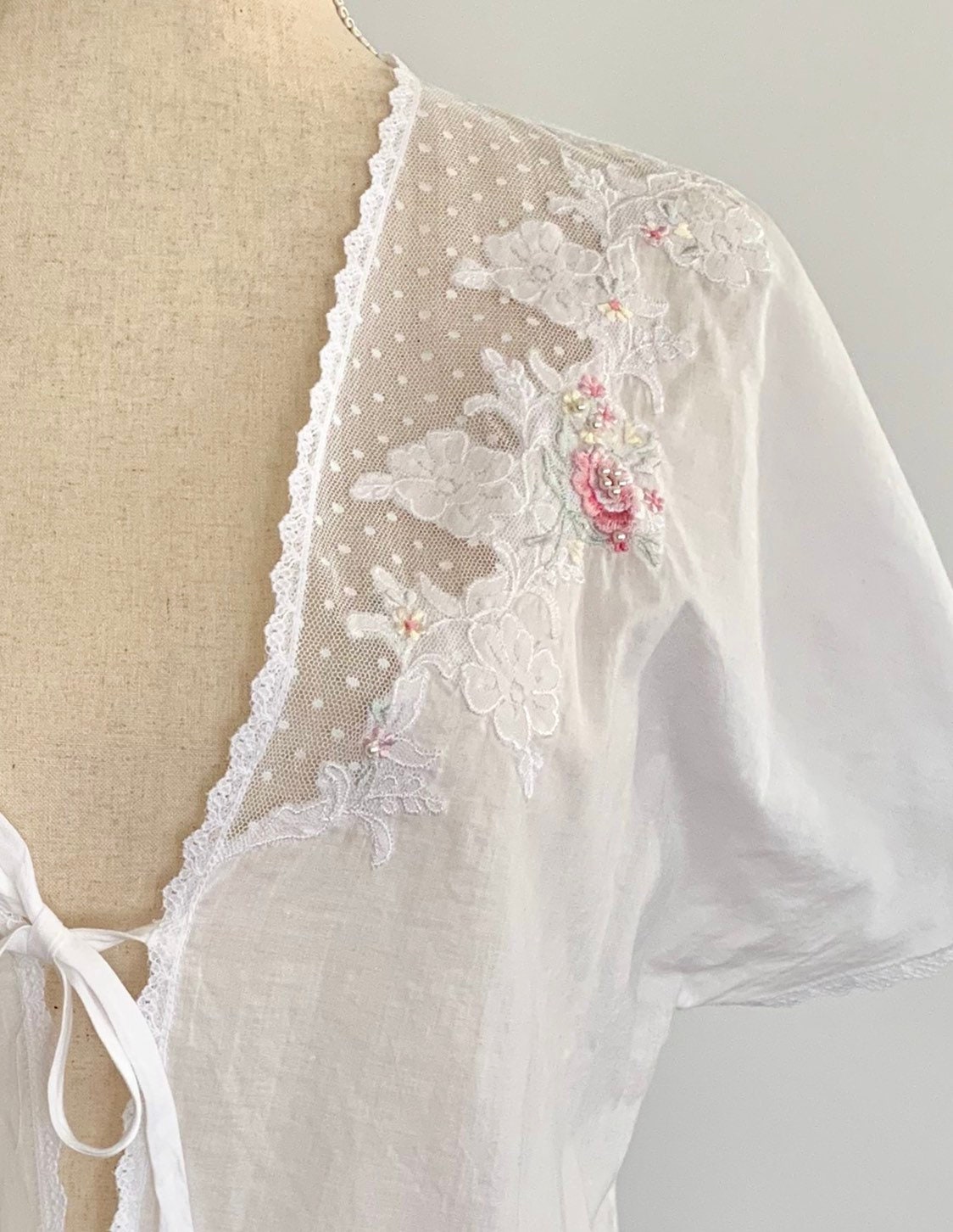 White Cotton Bed Jacket Vintage Sara Beth Sleepwear Kimono Cover Up Top