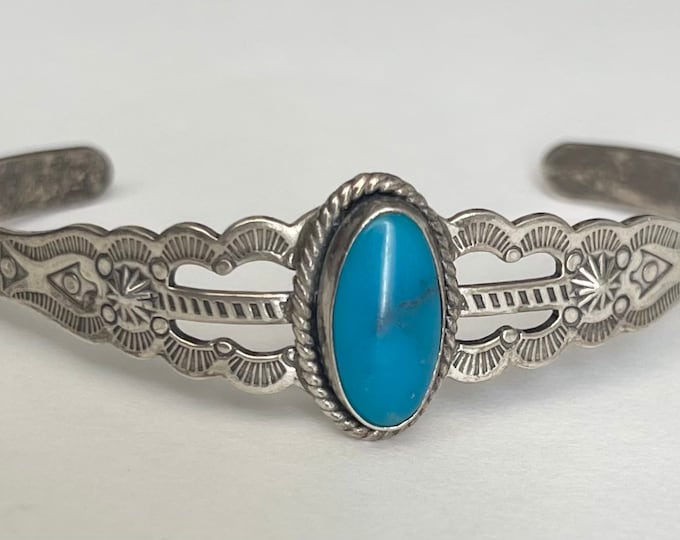 Turquoise Bracelet Cuff Fred Harvey Era Vintage Native American Navajo Jane Popovich Hand Stamped Band Artist Signed JP Small Petite Wrist