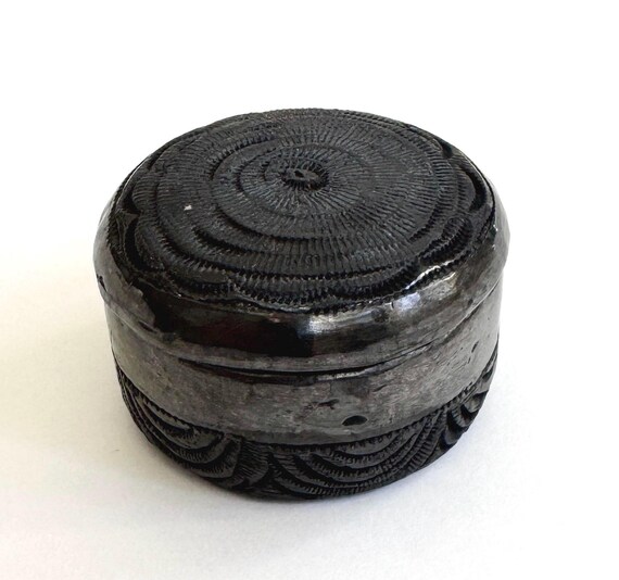 Black Clay Pottery Box Vintage Southwest Native American Round Circle Trinket Stash Ring Box Rosette Lid