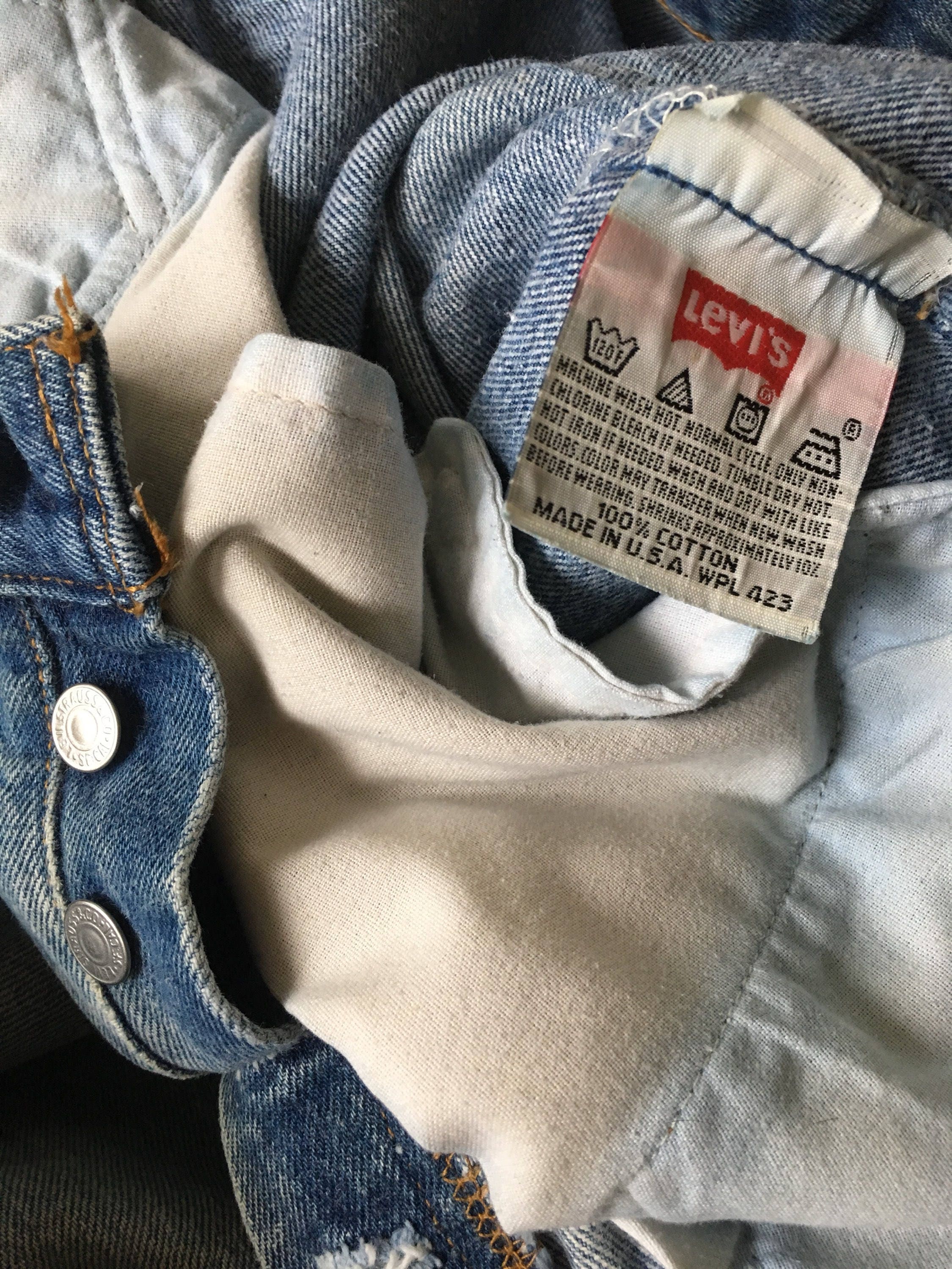 levis 501 red tab
