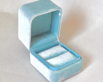 Teal Blue Velvet Ring Box: Engagement Proposal Teal Blue Ring Box Cute proposal ring box