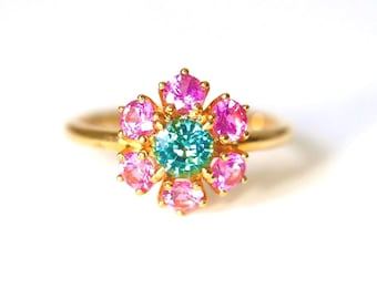 Teal sapphire cluster Ring with Pink Sapphires Natural Teal Green and Pink Ring Dainty Halo pink gemstone ring. 14K Yellow Gold US 7 RTS
