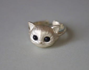 Cute Cat Face Ring in Sterling Silver Cat Owner Gift OOAK Cat Owner gift for her Custom Gifts Cat Owners Ring Kitten Ring