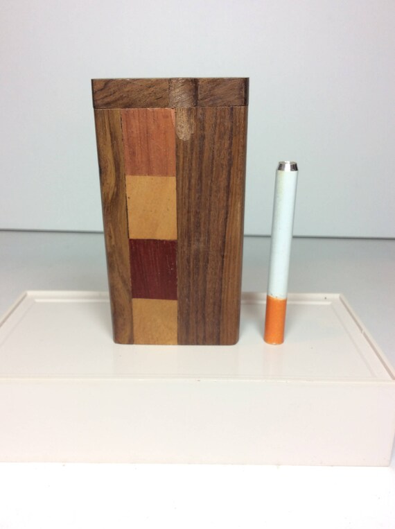 checkers tobacco One Hitter Dugout Cherry Red Blonde Checkered Squares Checkers Spring  Loaded 4