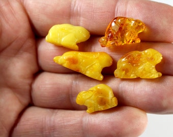 5 PCS. RABBITs 5,10gr Handmade Miniature Carved Mixed Figurine Genuine Baltic Amber