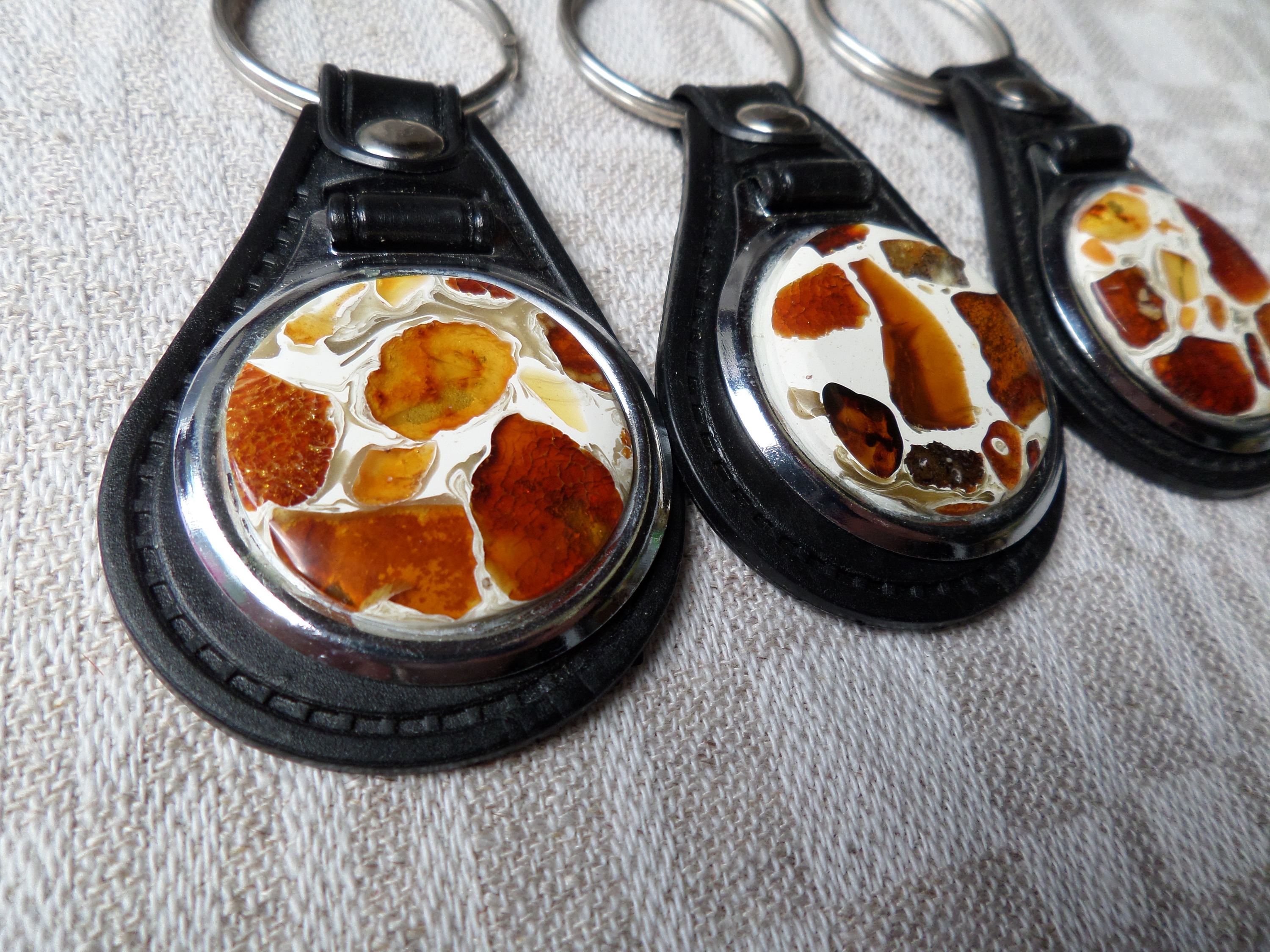 Schlüsselanhänger 3pcs. mit echten baltischen Bernstein Mosaik | Etsy