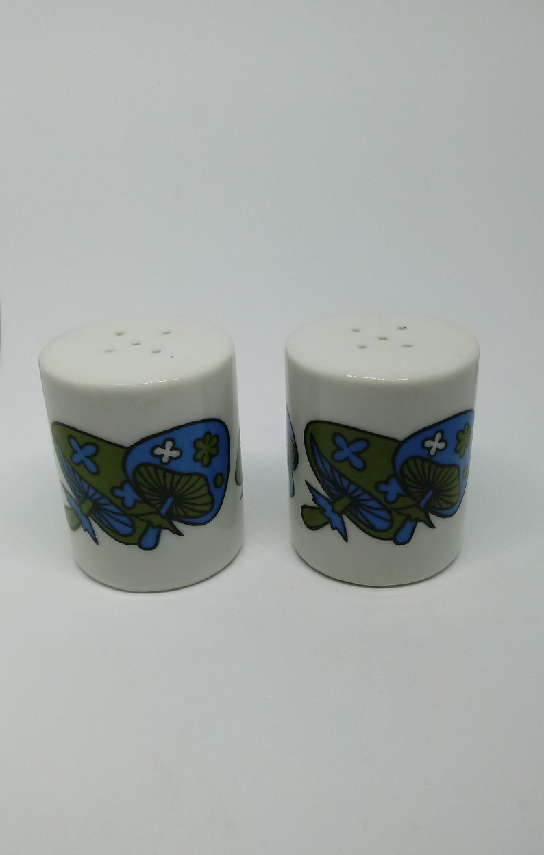 Green and blue Takahashi mushroom salt and pepper shakers