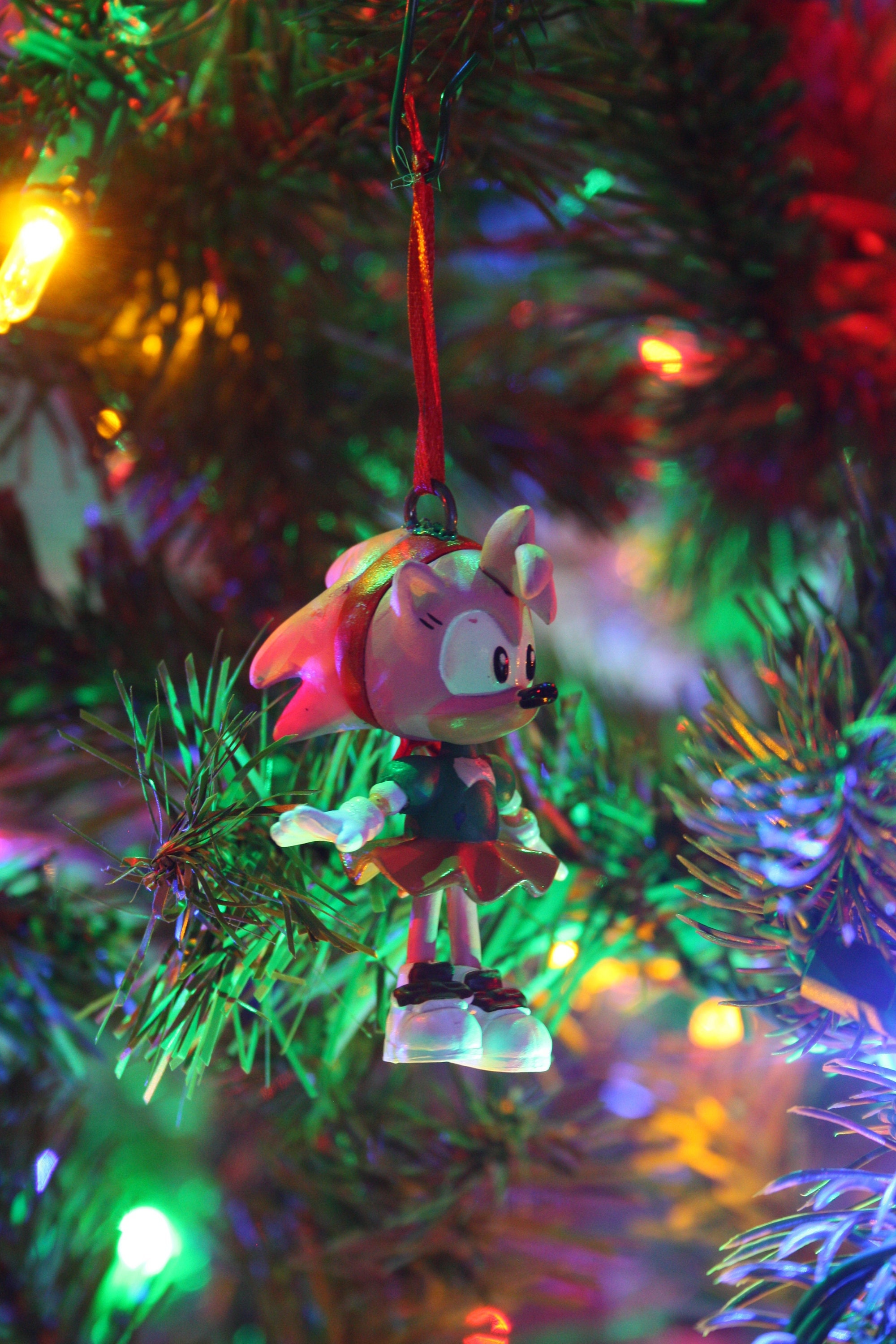 Sonic the Hedgehog Christmas Ornament Super Sonic Amy Rose 