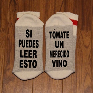 Si Puedes Leer Esto ... Tómate Un Merecido Vino (Wortsocken - Lustige Socken - Neuheit Socken)