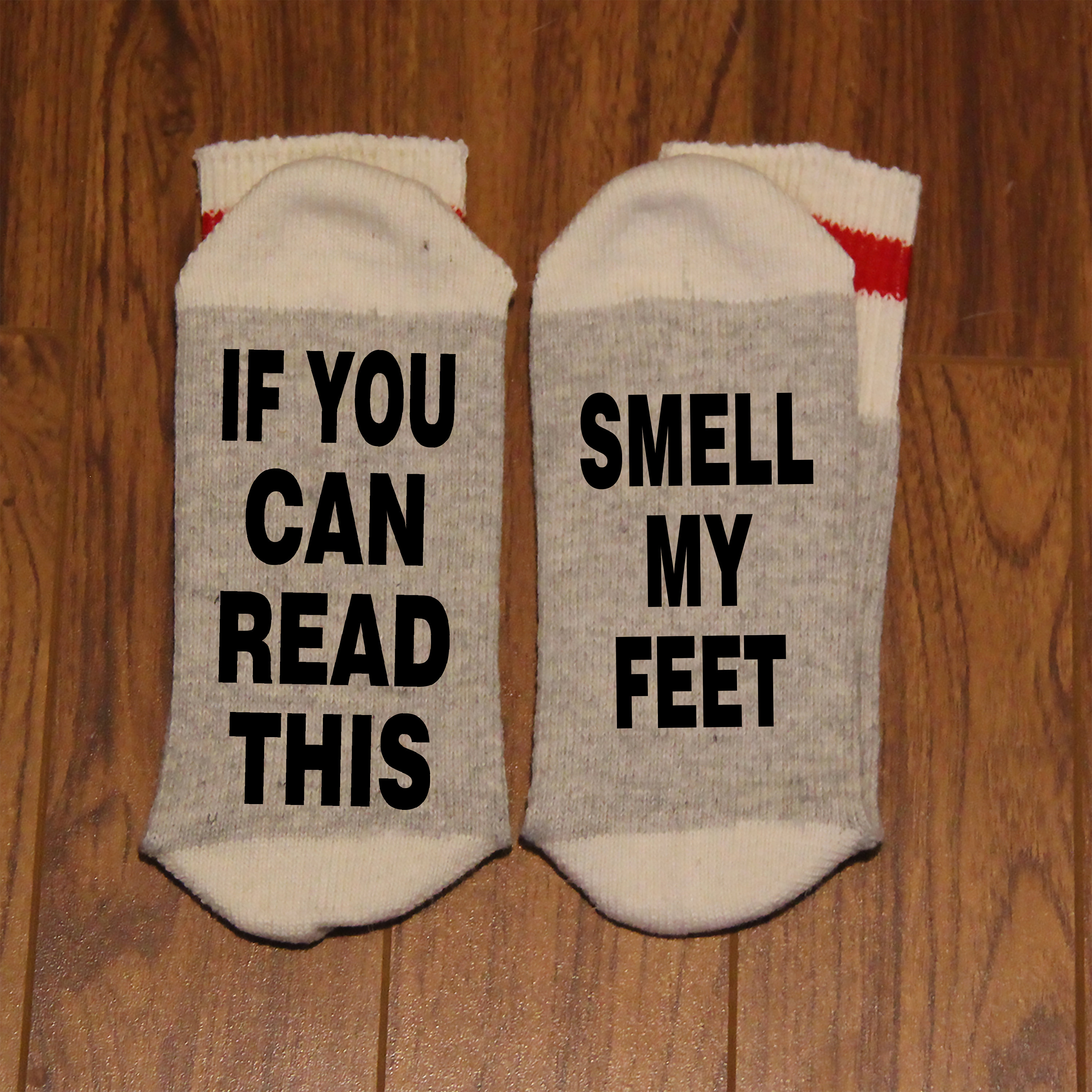 If You Can Read This Smell My Feet word Socks Funny Etsy