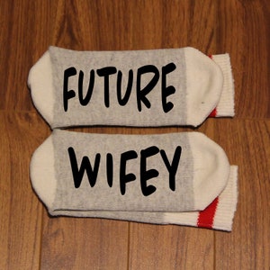 Futuro... Esposa (Calcetines de palabras - Calcetines divertidos - Calcetines novedosos)