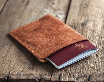 Passport Sleeve | Handmade leather passport cover | Vegetable tanned full grain Italian leather | Cognac brown passport case made in Finland