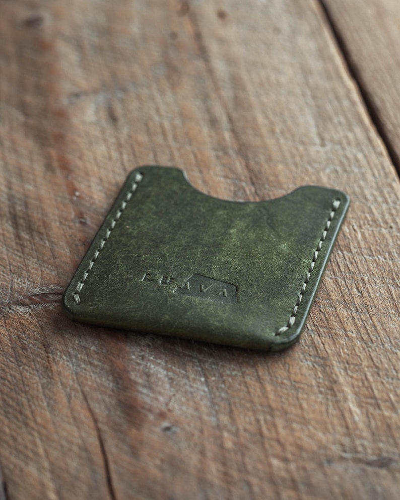 Luava handmade leather wallet card holder pine green front