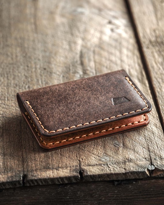 Handmade Full-Grain Leather Bifold Travel Wallet - Slim Vegetable-Tanned Design, Journeyman card holder