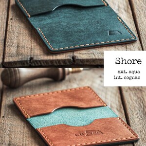 Handmade brown and blue leather bi-fold wallet for men and women. Mens card wallet made with vegetable-tanned full-grain leather. Compact and slim leather wallet.