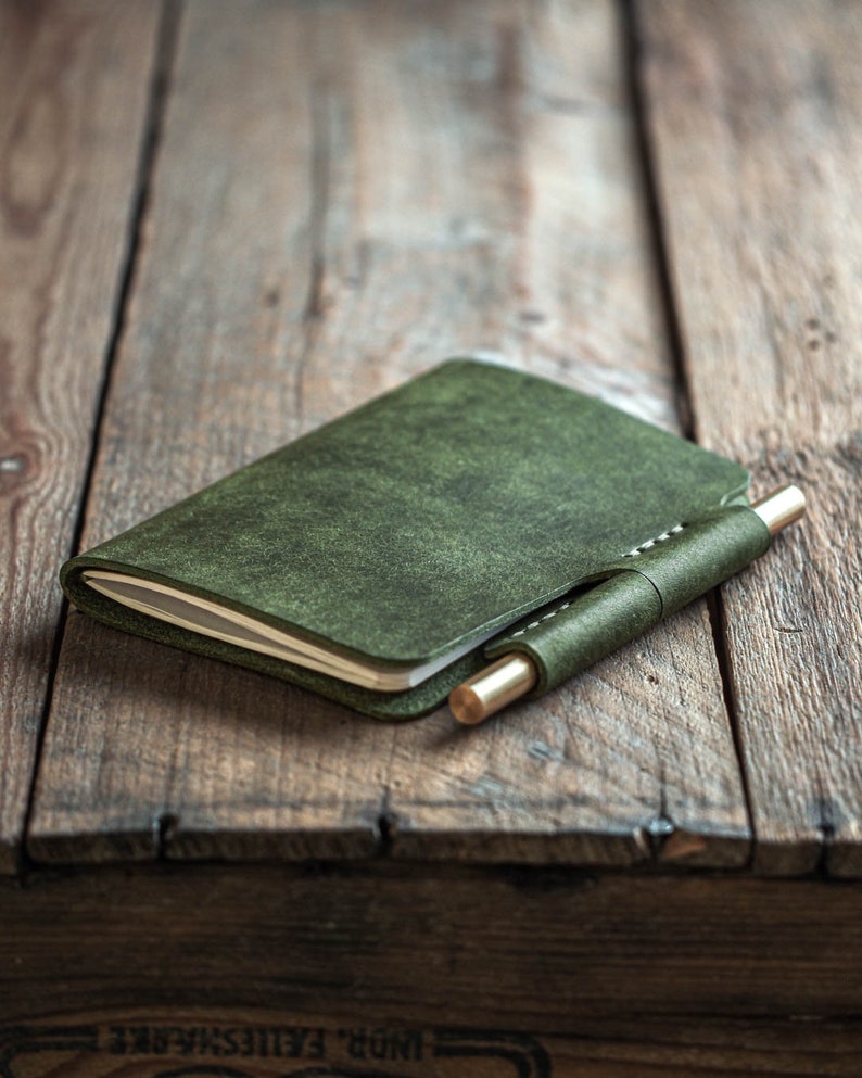 Luava handmade leatherjournal pine green