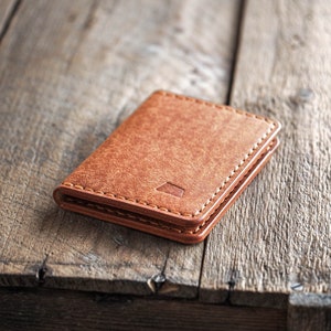 Luava handmade leather bifold wallet cognac