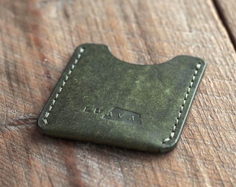 Tarjetero de piel verde: Cartera minimalista hecha a mano, curtida vegetal, Venture