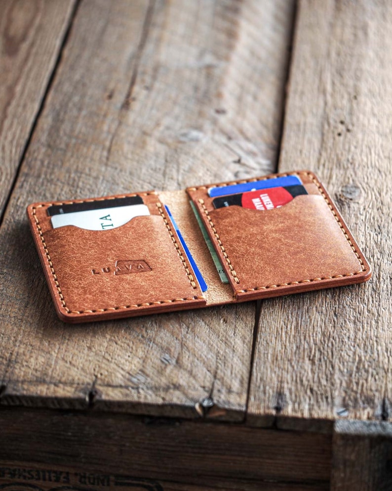 Luava handmade leather bifold wallet cognac in use