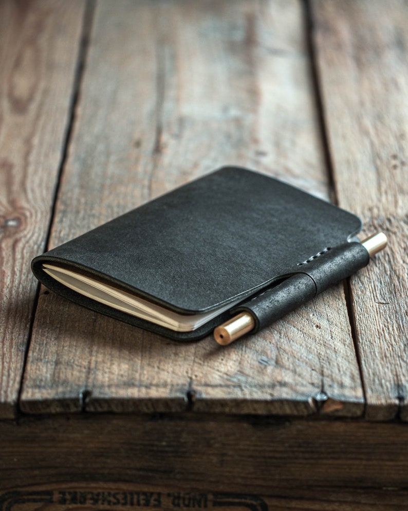 Luava handmade leatherjournal black