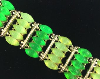 Vintage Green Jelly 50 bracelet