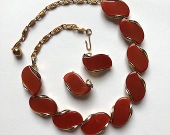 Vintage Autumn Thanksgiving Red Brown Jewelry Set | Designer Lisner | Ear clips necklace