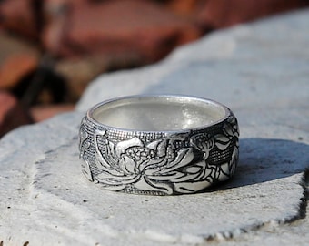 Embossed Lotus Vintage Style Silver Ring, Tibetan Buddhism Ring, Meditation Jewelry, Buddhist Prayer Om Ring, Mens Ring, Nepal, Women (F)