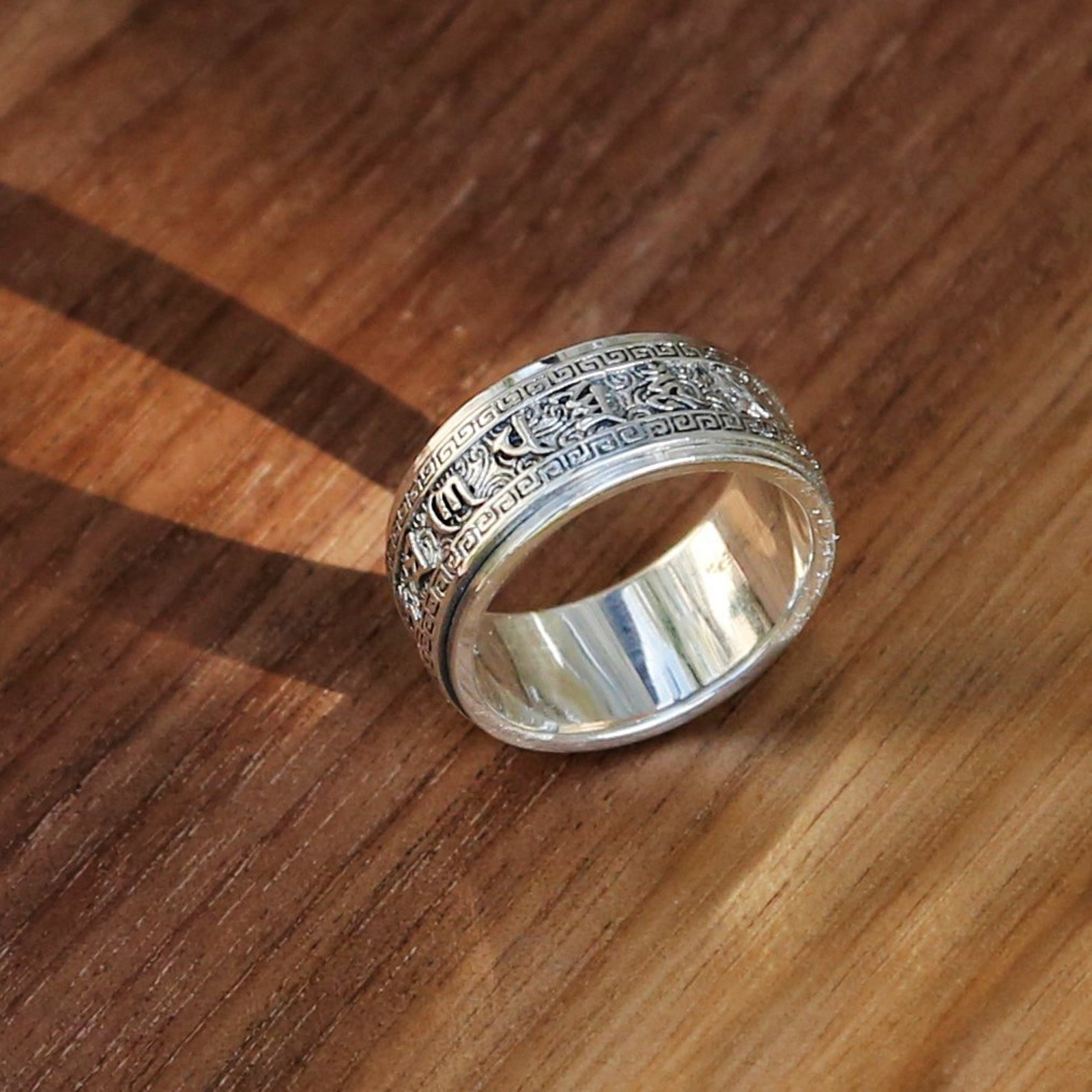 Tibetan Buddhist Symbol Vajra & Prayers Sterling Silver Spinner Ring ...