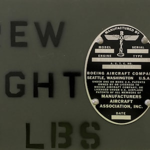 Display- B-17 Flying Fortress Data Plate Mounted on Aircraft Aluminum DPL-0117