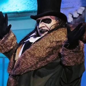 Penguin bat mask