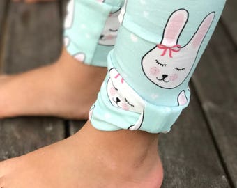 Bunny Baby Leggings with Bow Cuffs | Rabbit Baby Pants | Easter Baby Outfit | Handmade Baby Girl Leggings | Cute Spring Baby Clothes