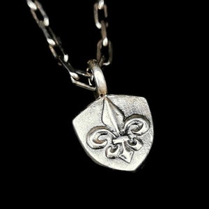 Handmade Sterling Silver Fleur De Lis Necklace: Heraldic Lily Pendant