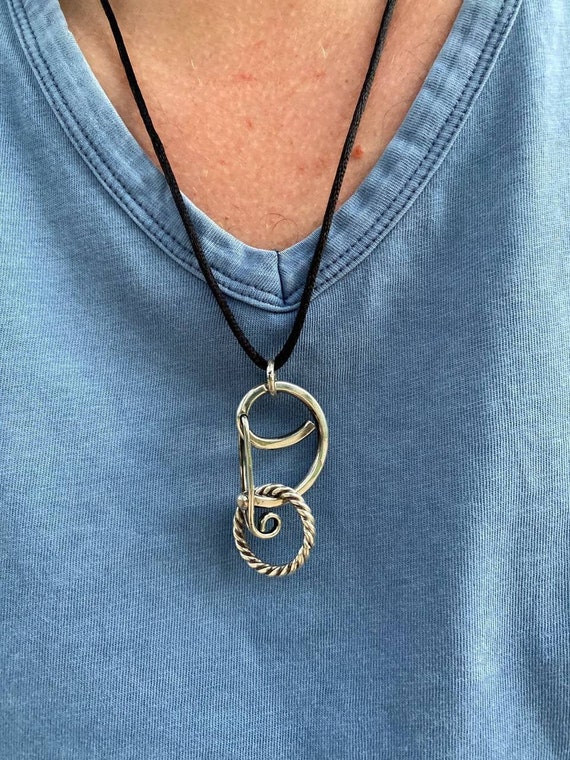 Large Ring Holder Necklace – Everett