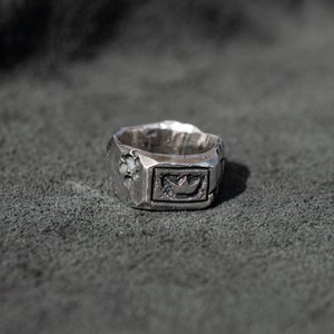 King Arthur Ring, Crown Ring Signet, Men Antique Signet Ring, Silver Fantasy Ring, gift for men image 2