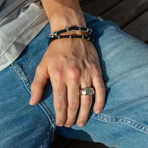 Avant-Garde Geometric Ring with Cubic Crystal Texture and Matte Finish A Statement Piece of Simplicity and Elegance image 7