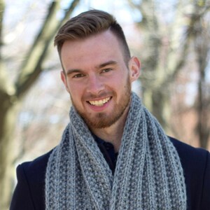 Knit Scarf for Men Wool Chunky Grey Scarf Unisex Hand Knit Bulky Oversized Scarf Long Handmade Knit Scarf Man Gifts Hand Knit Scarf