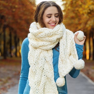 White Scarf for Women, Hand Knit Scarf, Chunky Wool Scarf, Scarf Shawl, Long Scarf, Oversized Knitting, Big Scarf, Knittingt, Knit Scarf