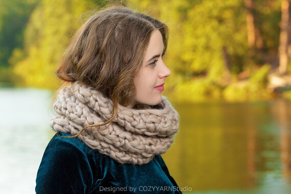 Hooded Scarf Knit Infinity Circle Scarf Wool Knitted Cowl