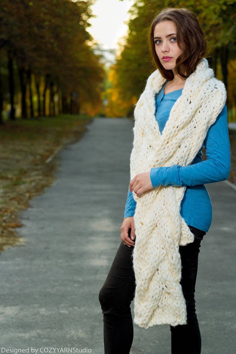 KNITTING PATTERN DIY Chunky Cable Knit Infinity Scarf Big Scarf Chunky Wool Scarf Long Oversized Knitting Scarf Knit Woman Hand Knit Scarf image 1