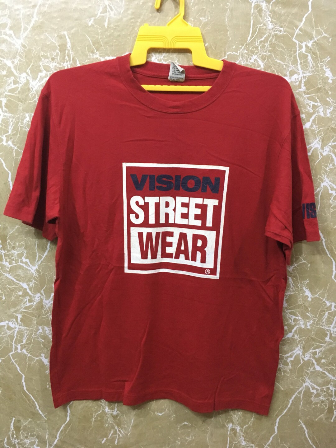 Vintage 90s Vision Street Wear Box Logo Skateboard T-shirt Red