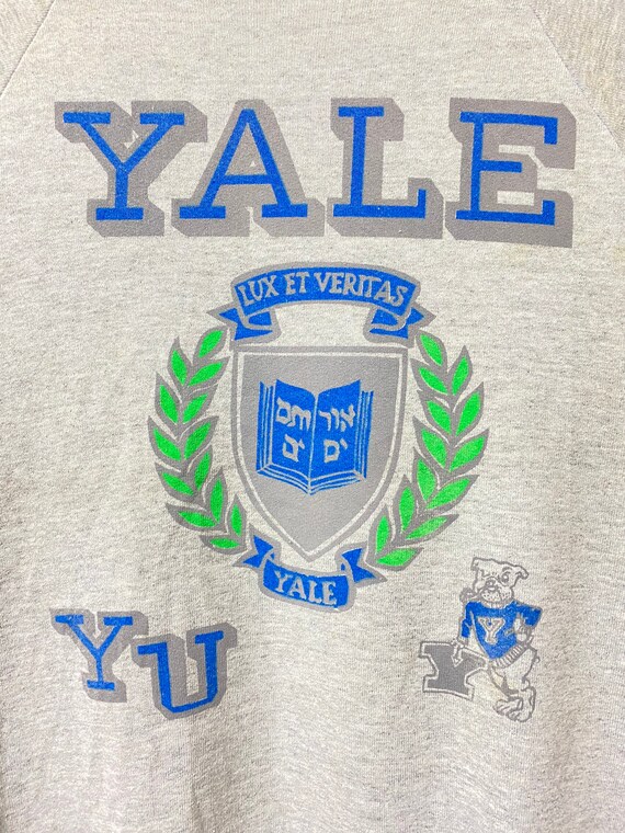 Vintage 80s Yale University Crewneck Sweatshirt Jumper