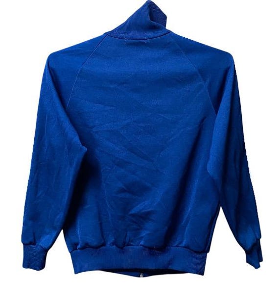 adidas オリジナルズコーデュロイ ジャケット ブルー adidas（アディダス）の「コーデュロイ トラックトップ / アディダス