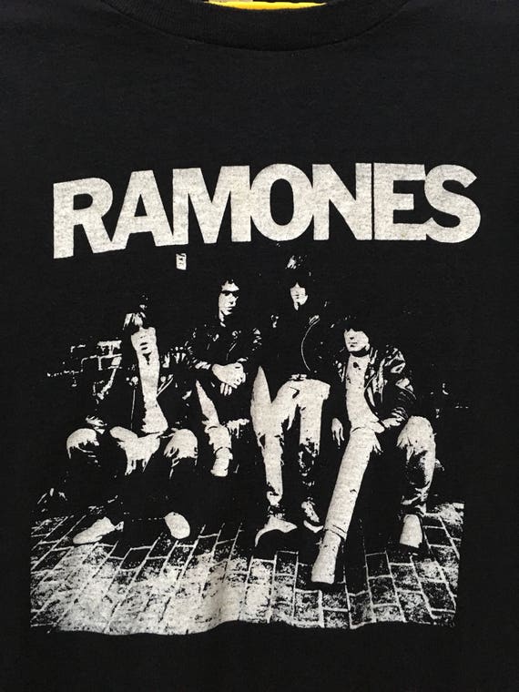 RAMONES バンドTシャツ 黒 80's ビンテージ Ramones Mens Tee T Shirt S M L Hey Ho Rock Band Music Punk