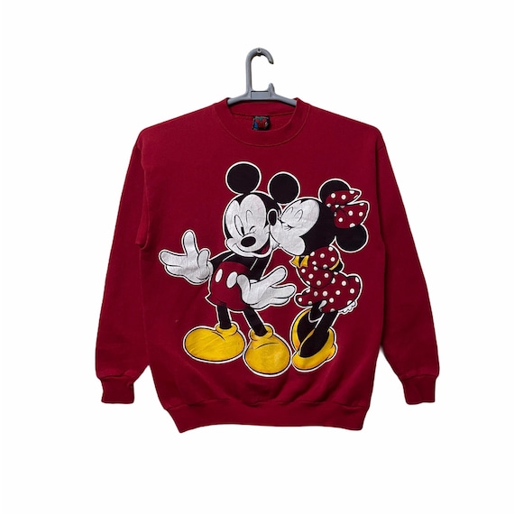 Vintage Mickey Mouse and Minnie Mouse kissing sweatsh… - Gem Vintage Mickey Mouse and Minnie Mouse kissing sweatsh… - Gem