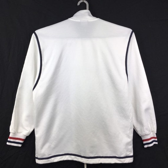 【美品、90s】フレッドペリー　刺繍ロゴ　ナイロンジャケット　白　L相当 2025年最新】Fred Perry メンズ ナイロンジャケットの人気