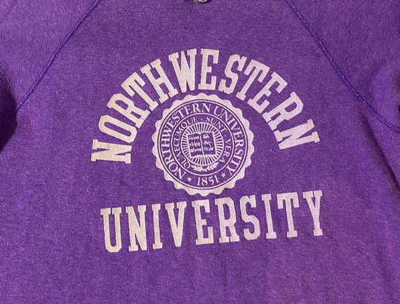 ★韓国人気★LOOKPLE★LOOK DECEIVE NORTHWESTERN SWEATSHIRT mucmoqls8dnwbbisl21f.jpg?v=