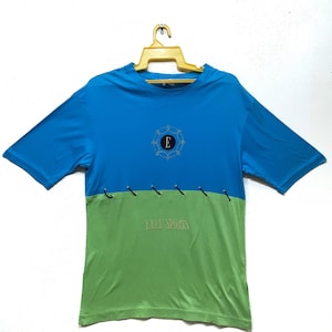 Vintage Elle sport Colour block Rare Patern spell out shirt Blue and Green colour